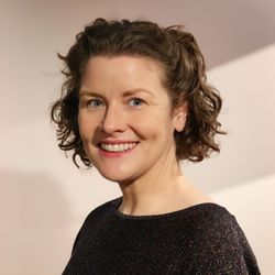 Regina Lyons